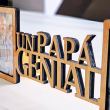 Cargar imagen en el visor de la galería, Portarretrato Papá Genial
